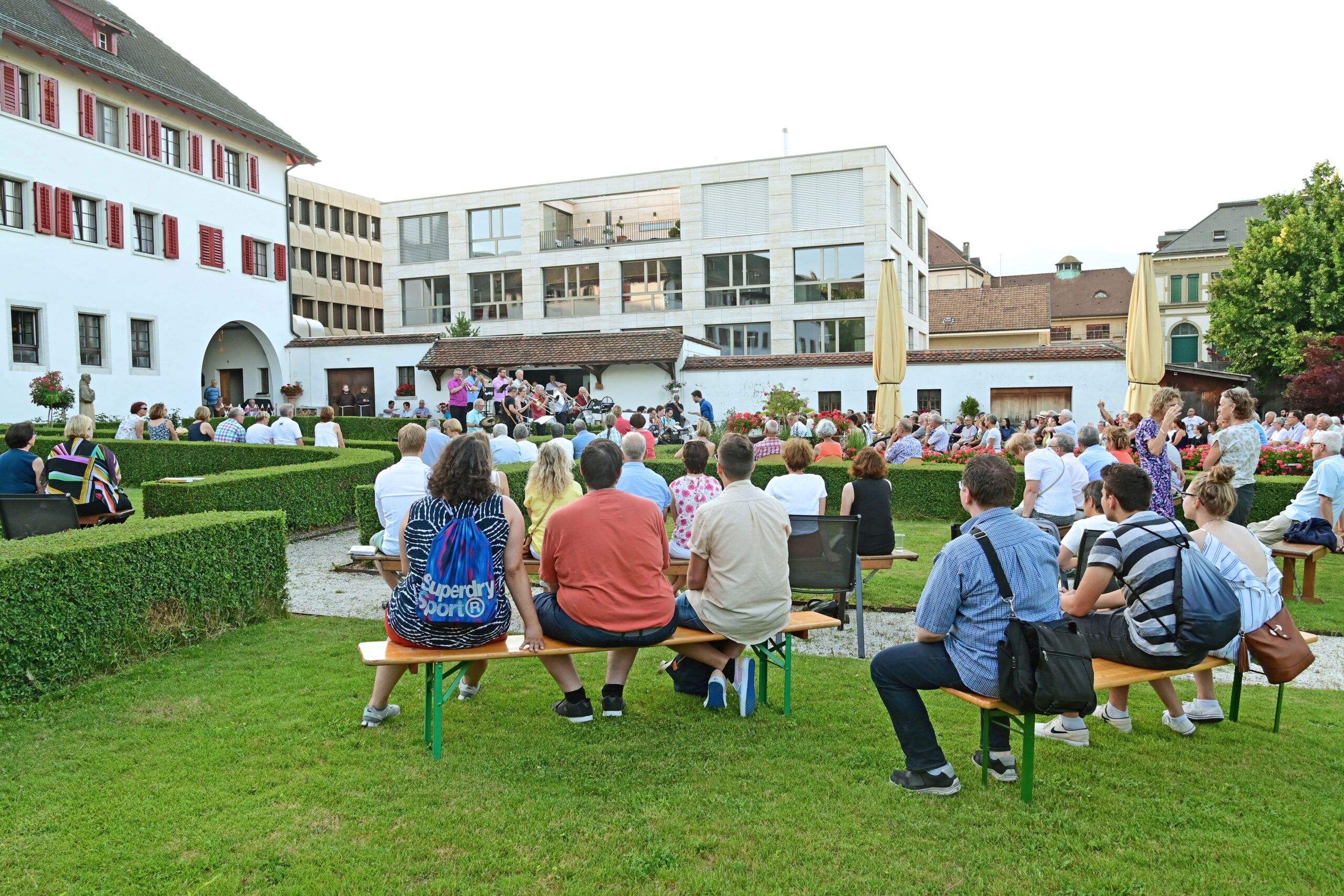 2019-06-27_BBO_Konzert_Klostergartenx