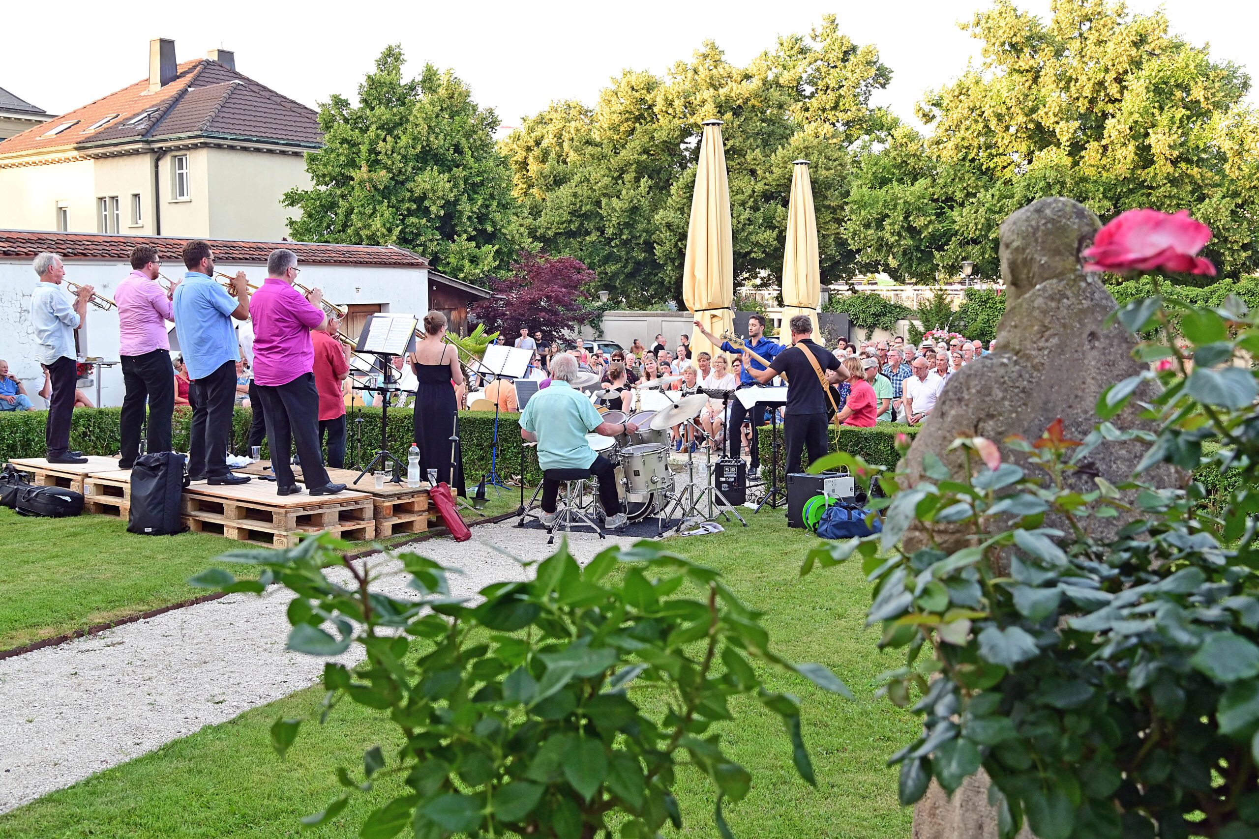2019-06-27_BBO_Konzert_Klostergartenx